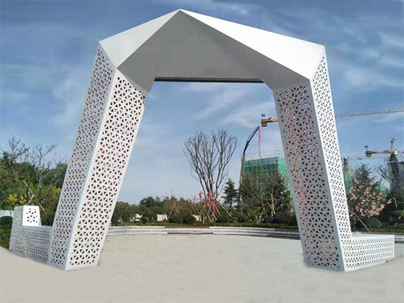 抽象门 安放：方正集团